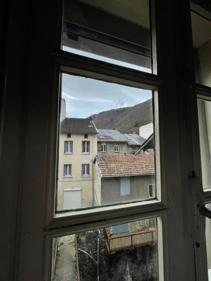 Superbe Appartement Au Bord De La Riviere Ax-les-Thermes Eksteriør billede
